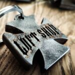 Stalowy brelok do kluczy w stylu amerykańskiego choppera