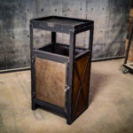 Stalowy kosz na śmieci w stylu industrialnym