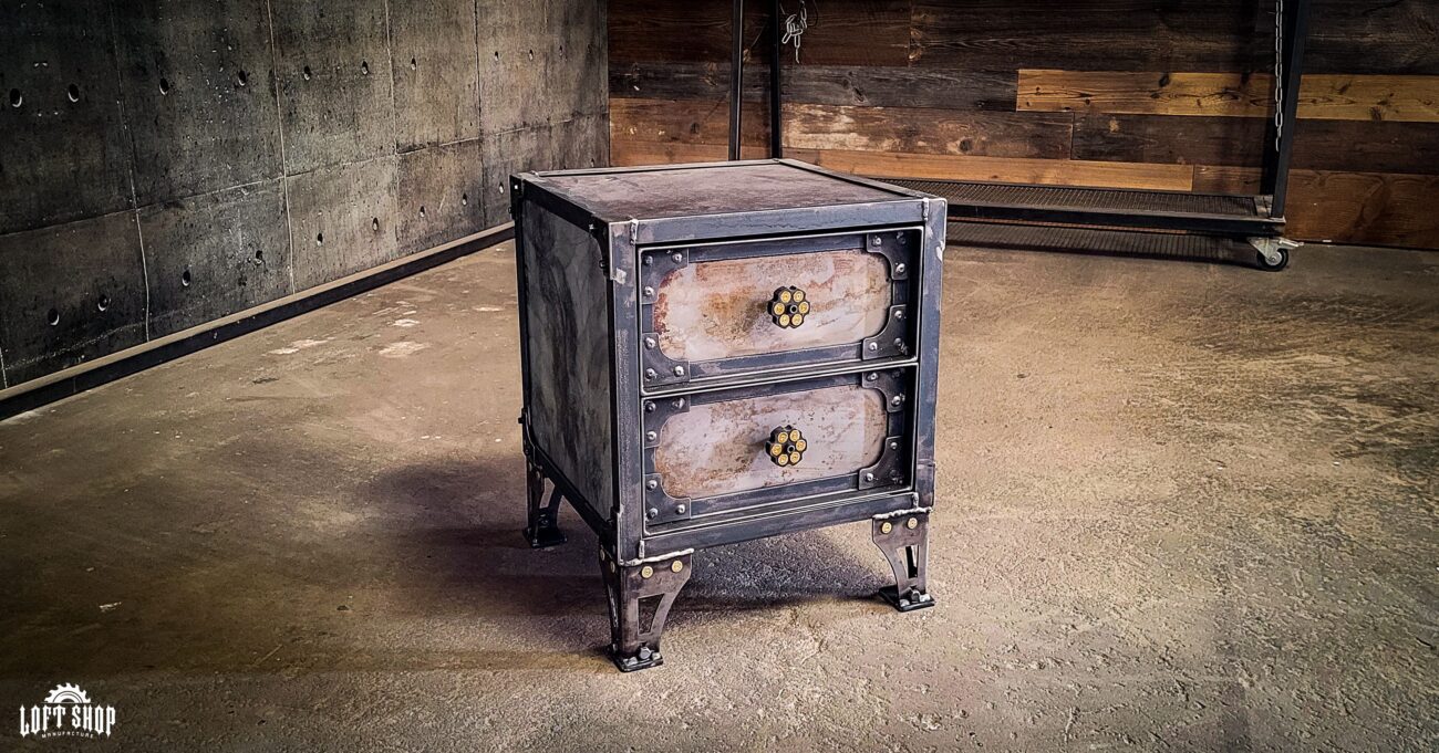 loftowa szafka nocna z surowej stali styl industrialny